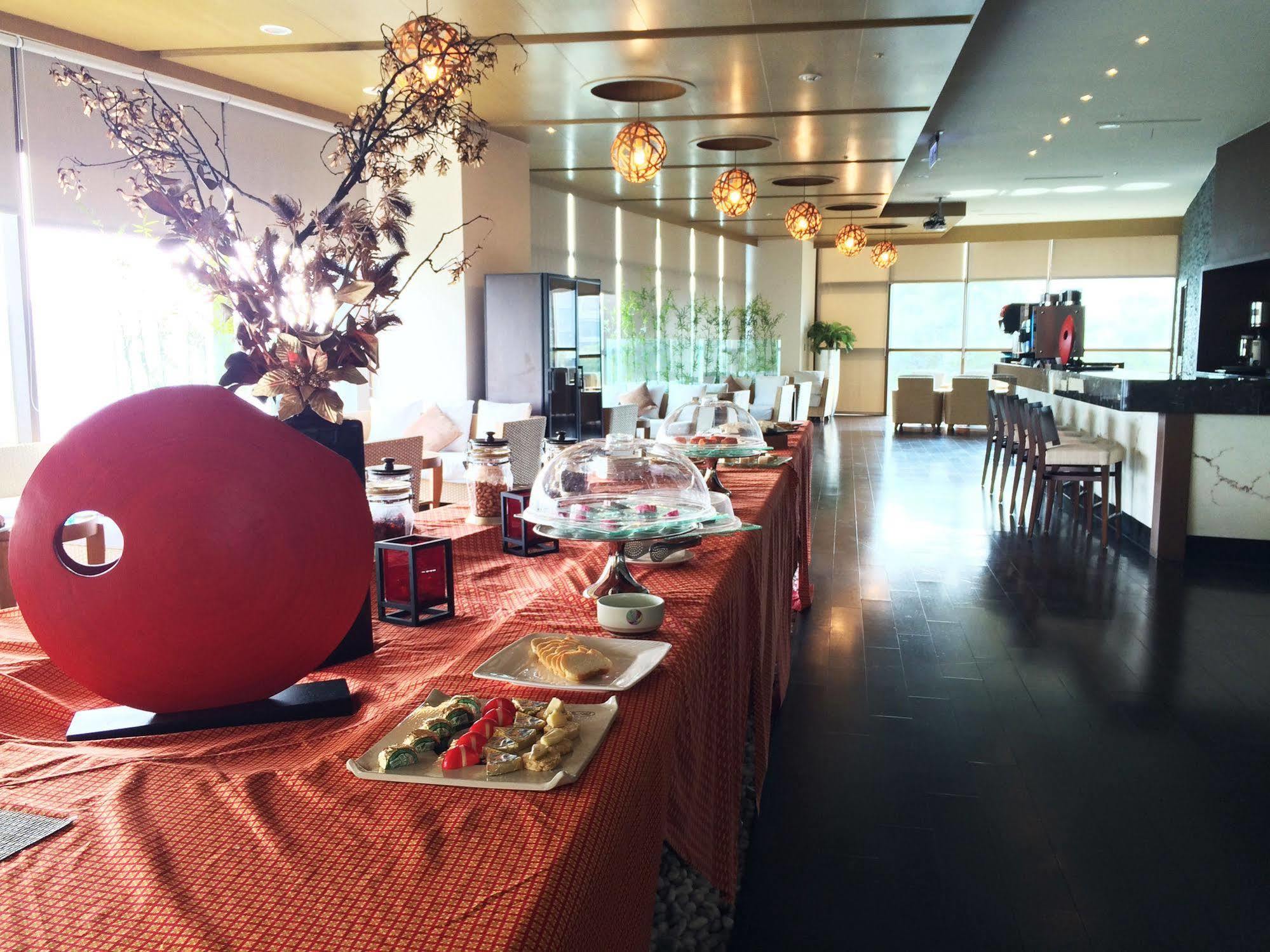 The Wen Wan Resort Sun Moon Lake Yuchi Exterior foto